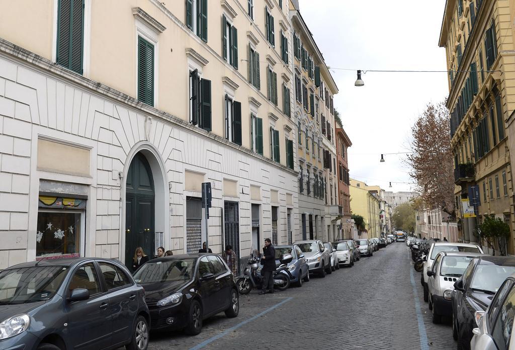 Laterano White Home - Colosseo 로마 외부 사진