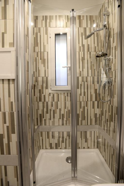 Laterano White Home - Colosseo 로마 외부 사진