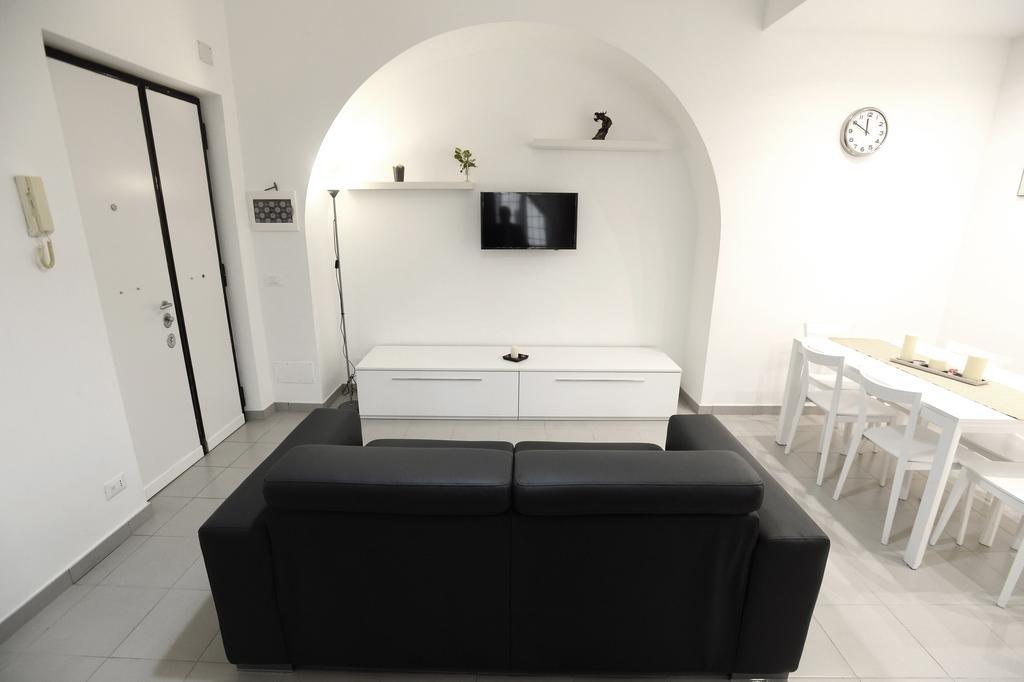 Laterano White Home - Colosseo 로마 외부 사진