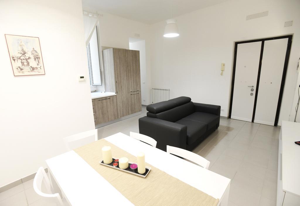 Laterano White Home - Colosseo 로마 외부 사진