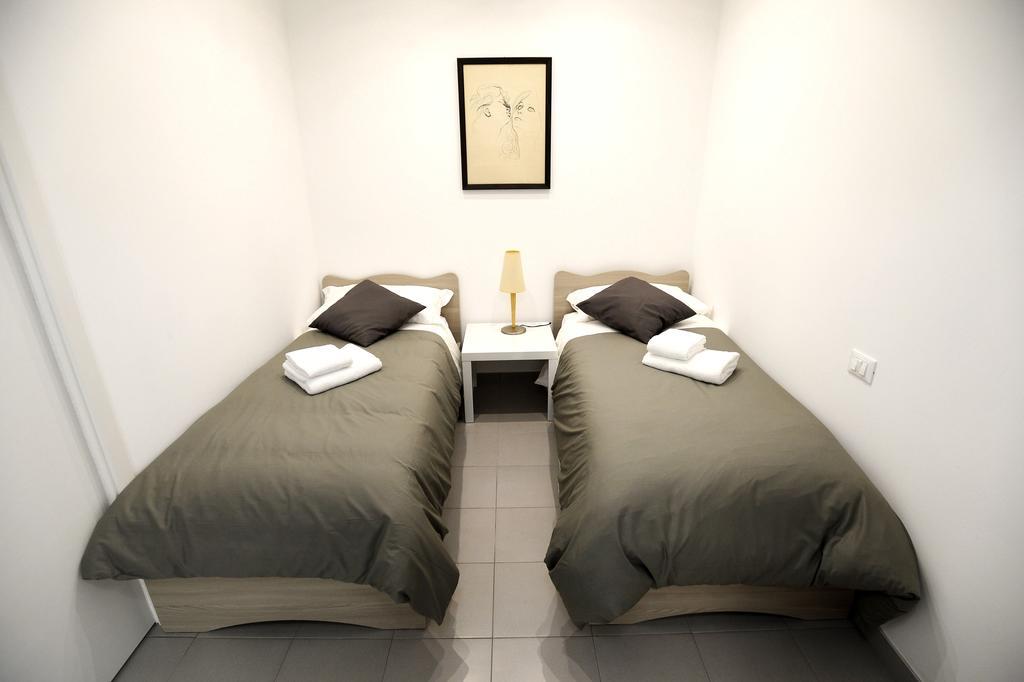 Laterano White Home - Colosseo 로마 외부 사진